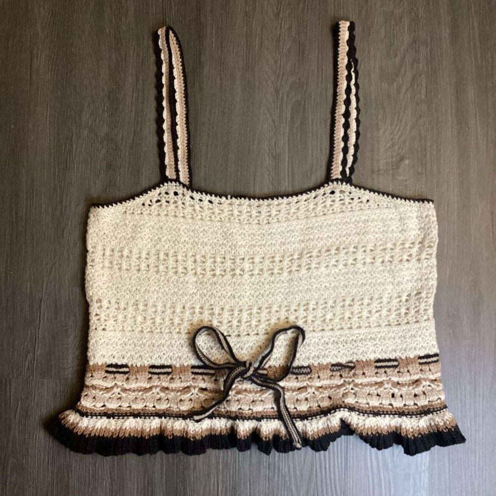 American Eagle Crochet Crop Top Cream and Brown Spaghetti Strap Bow Size M